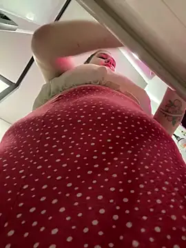 SuzieMurray webcam