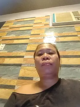 squirtshantal