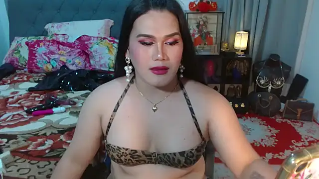 LustfullVelindaks webcam