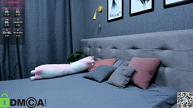 Mia_E1fie webcam