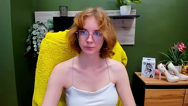 juicyPenny webcam