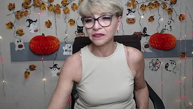 EllaBonito webcam