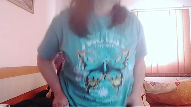 ExtasyMature webcam