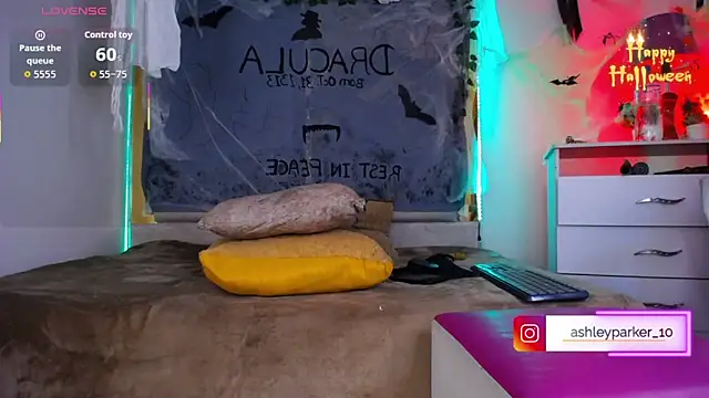 Ashley_parkerr