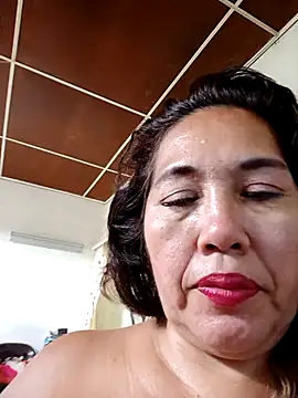 anniecoopeer webcam
