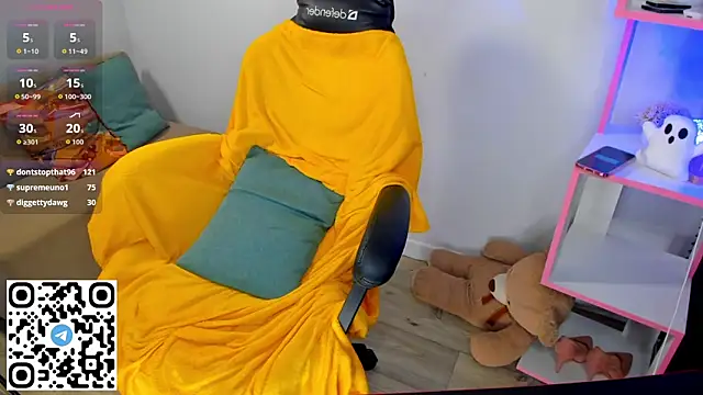 Angela_Wallace webcam