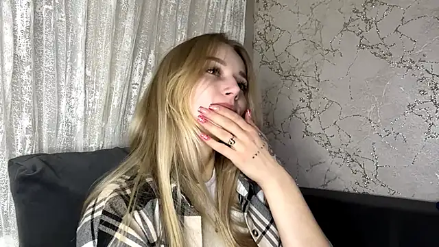 SweetCatherine webcam