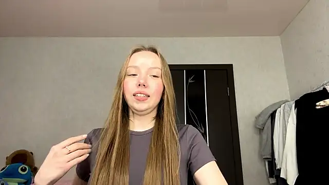 AntoniaMoravick webcam