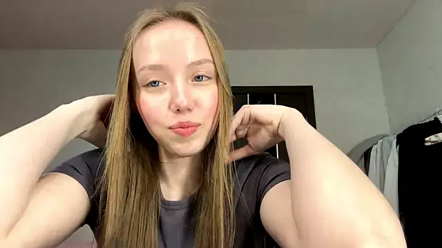 AntoniaMoravick webcam