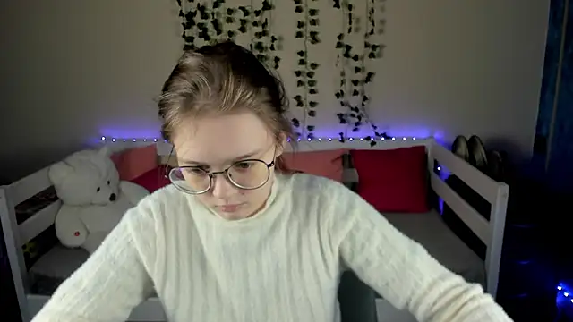 shy_elina01 webcam