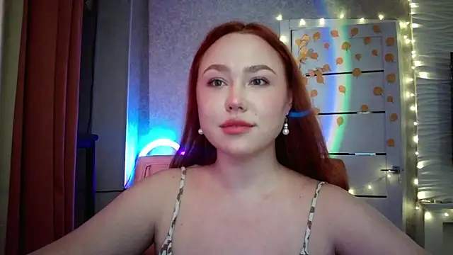 LolaMint_ webcam