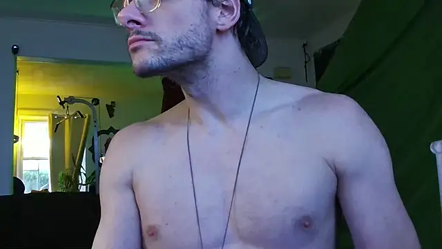 MasterDaddyCool webcam