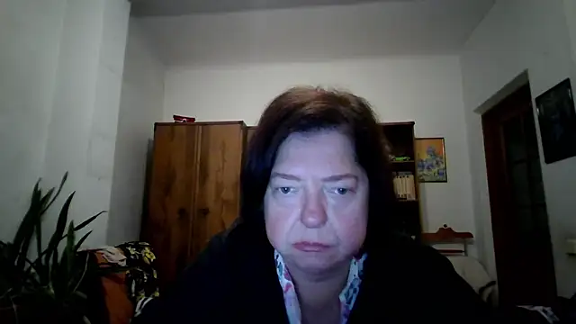 Violet_Pulse webcam