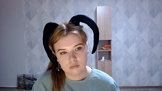 Melina_Hot09 webcam