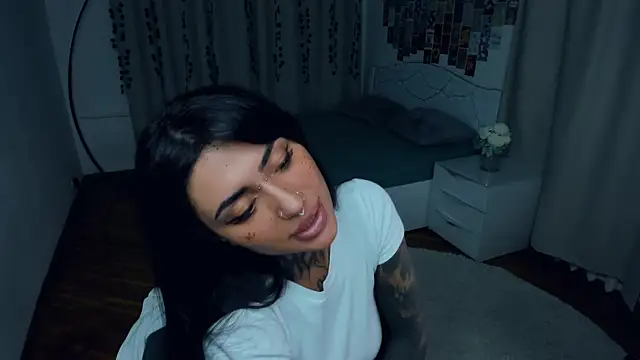 CharimgSabrina