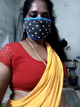MaaliiiPonuTamil webcam