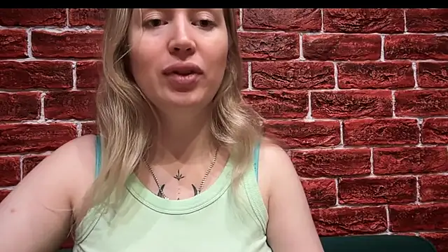 CitrusBlissss webcam