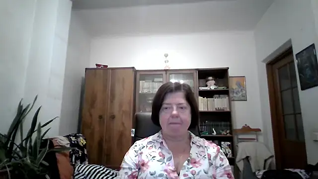 Violet_Pulse webcam