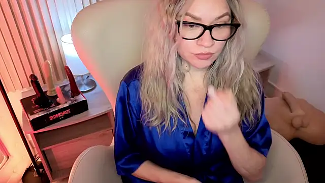 MarianL0ve webcam