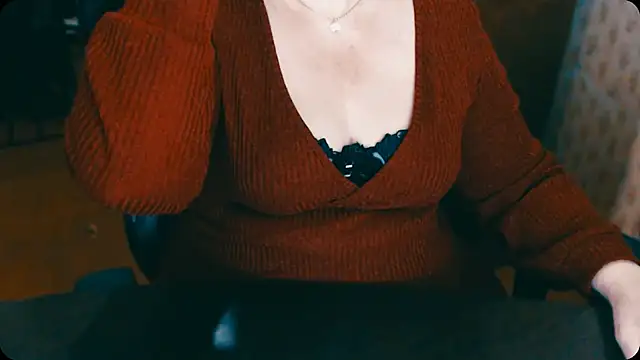 AlisaHot55 webcam
