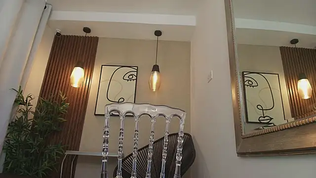 Sharlotte_Milk webcam