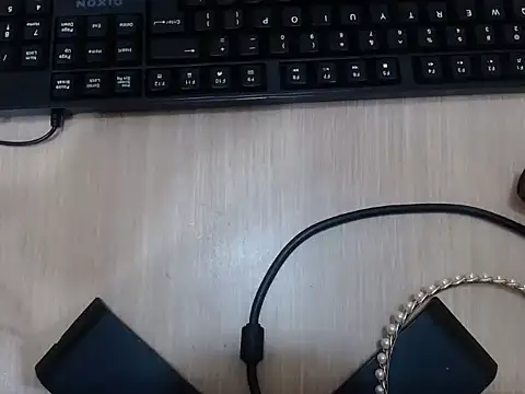 SweetDivaXX webcam