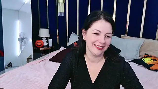 Nina_Stane webcam