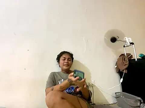 Keyla_Pinay webcam