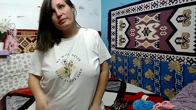 AdelineBlueEyes webcam