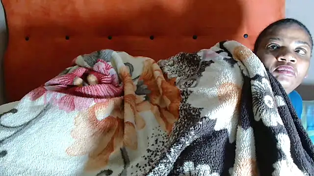 tinagiant webcam