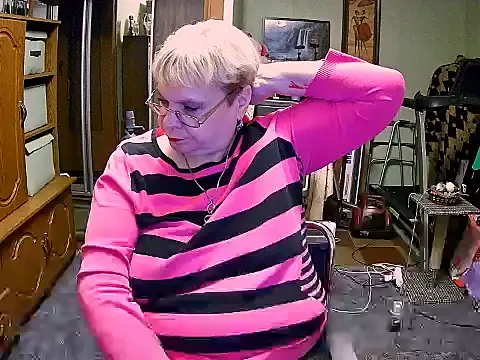LOLA8888 webcam