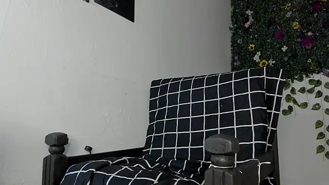 chloe_kisses webcam