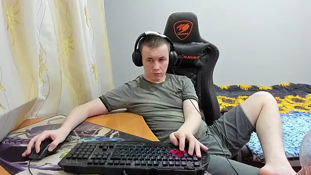 iliaskrislove webcam