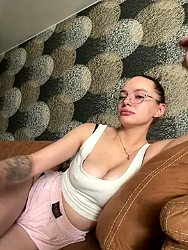 Kristis43 webcam