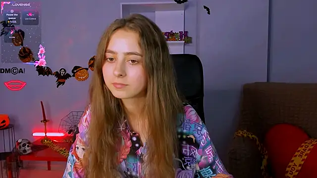 rebecca_smile webcam
