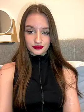 AdelinaEmber webcam