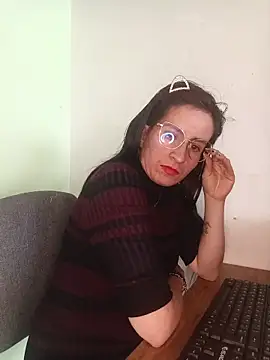 ERIKA__29 webcam