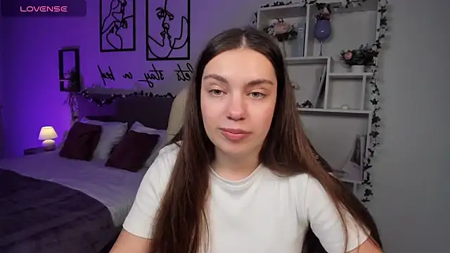 DaniellaLovely webcam