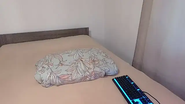 rosebelle11111 webcam