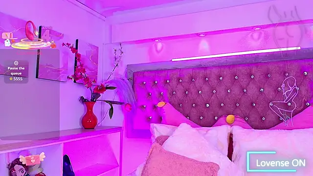 Tayzon_Foxxx webcam