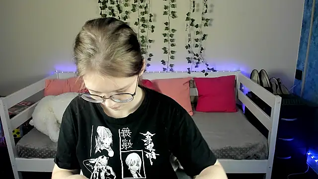 shy_elina01 webcam