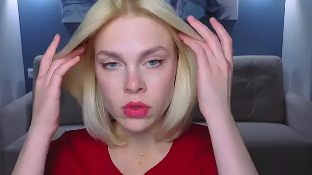 Maya_Morrow webcam