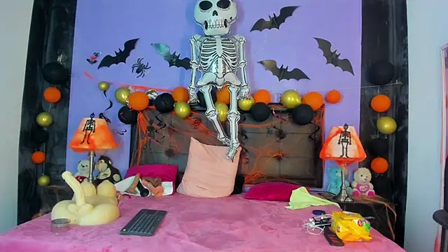 MaduraLuciana webcam