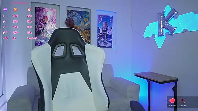 KayraOwen webcam
