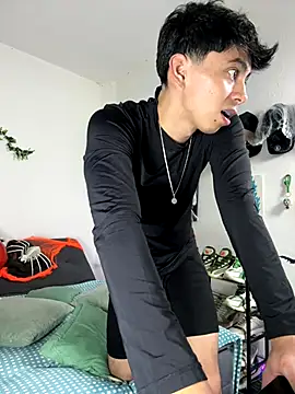 Yaiden_11 webcam