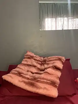 Lady-Amina webcam