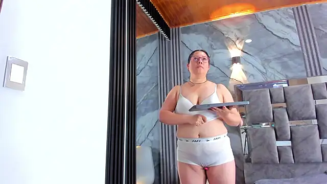 Marianasmitt webcam
