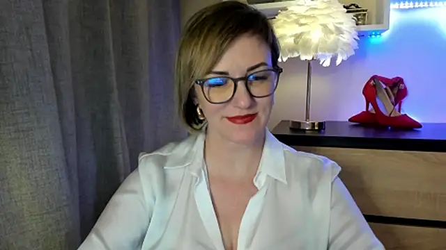 feliziaDesire webcam