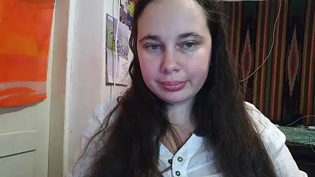 Cora_Maro webcam