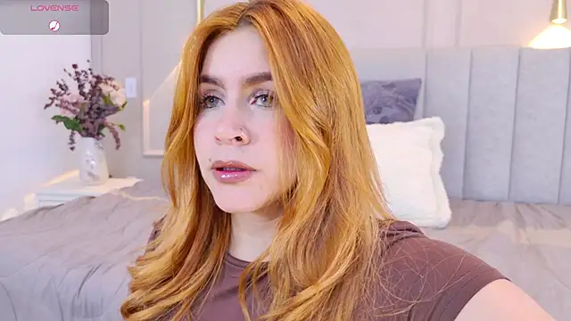 april_rousse webcam